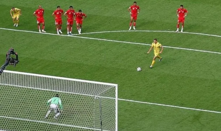 Phân tích phong độ của 2 đội bóng trước khi đặt kèo penalty